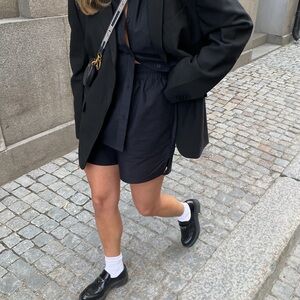 Djerf Avenue Breezy Shorts in Black